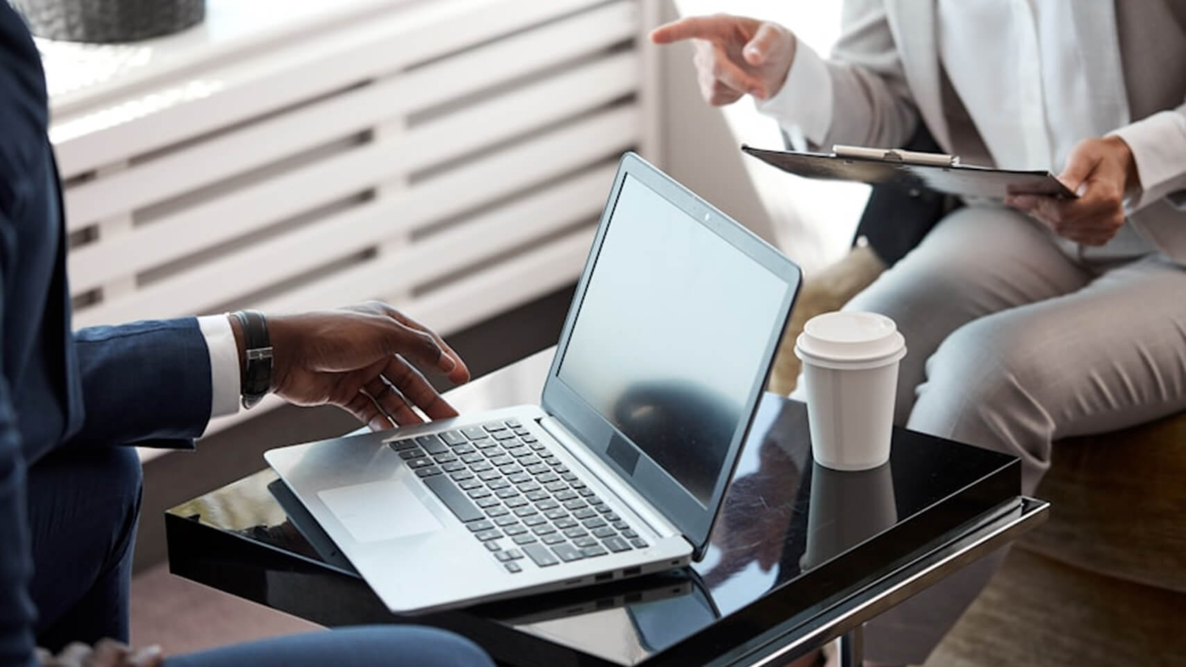 Uploading Supporting Documents for an Incoming Payment via an AML Request